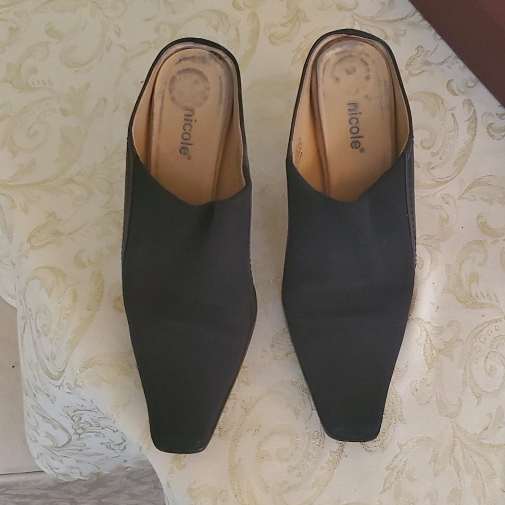 Nicole Vintage Heels